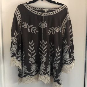 Gorgeous Est.1946 top Sz.26/28